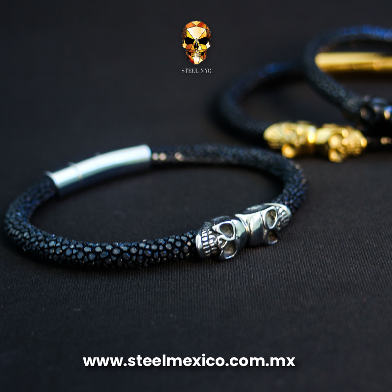 Stingray Skull Bracelet Silver