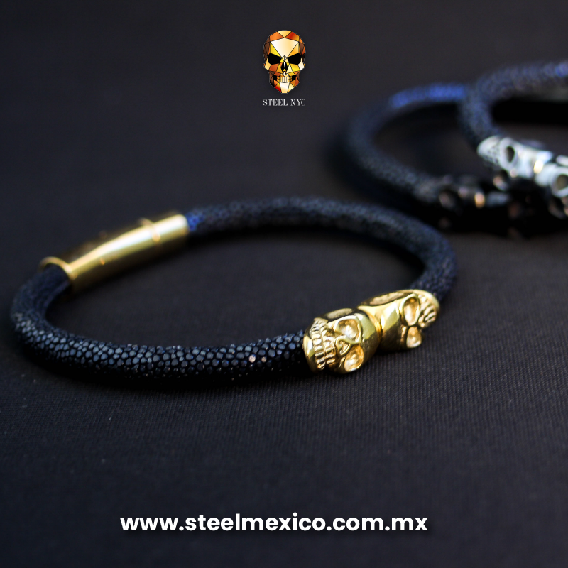 Stingray Skull Bracelet Gold
