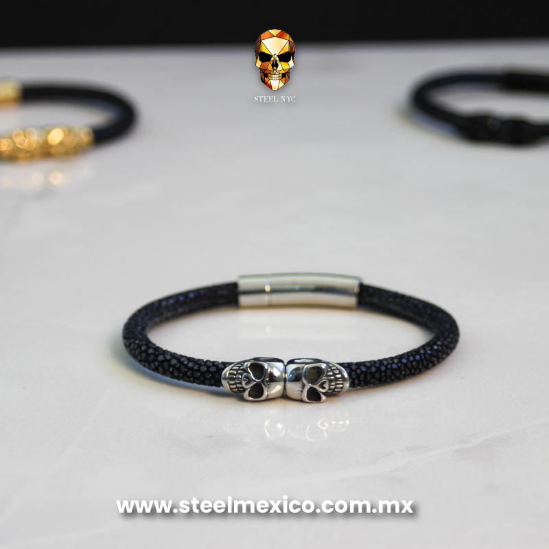Stingray Skull Bracelet Silver