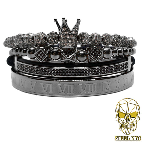 12 Skull Diamond Eyes Bracelet Black Gold