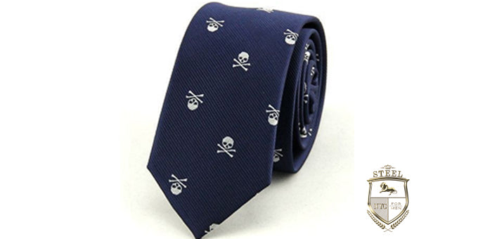 Corbata Slim Azul Calaveras Steel